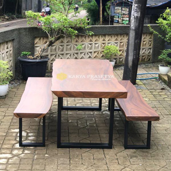 furniture jepara meja makan kayu suar kaki besi