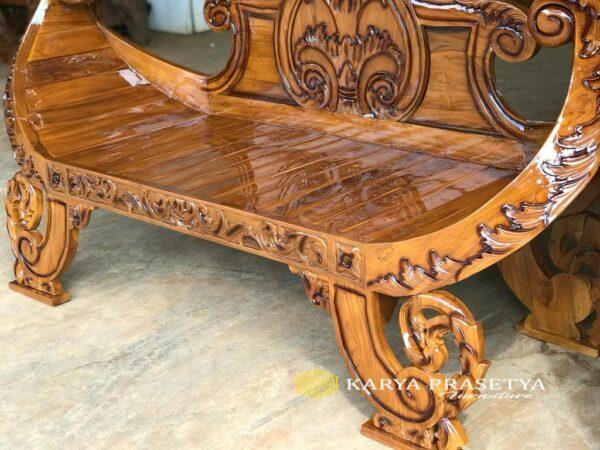 berapa harga furniture bangku perahu