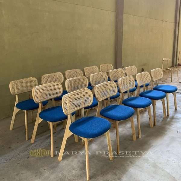 kursi jati cushion adala