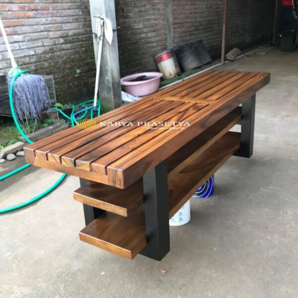 Bangku Kayu Solid Trembesi Salur
